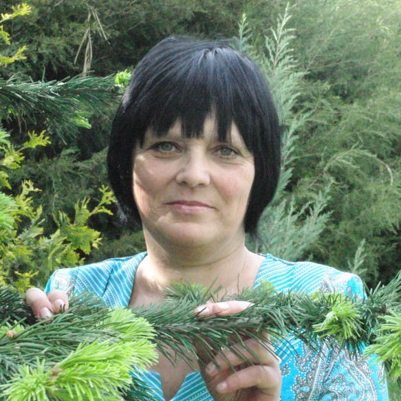 Нина Славиковская