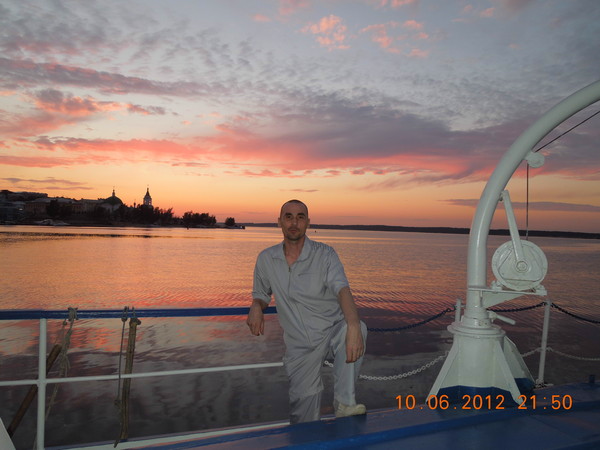 Свободный Холост