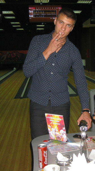 Колян Шаповалов