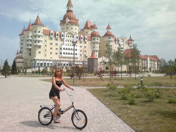 Лариса Белоусова