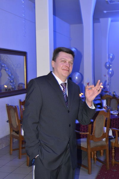 Сергей Антонов