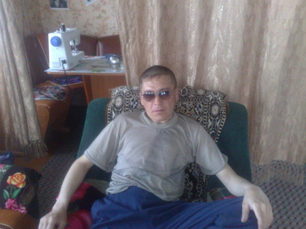 Валит Достаев