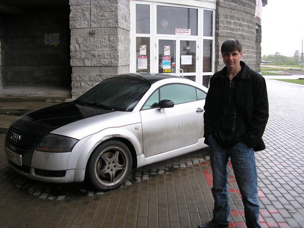 Александр Бутусов