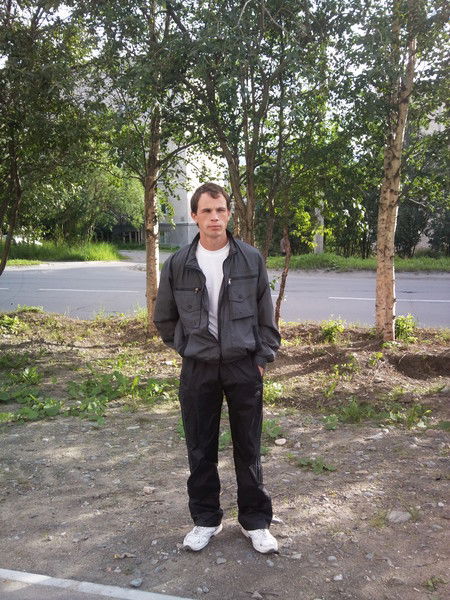 Андрей Макарик