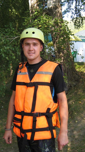 Денис Новосёлов