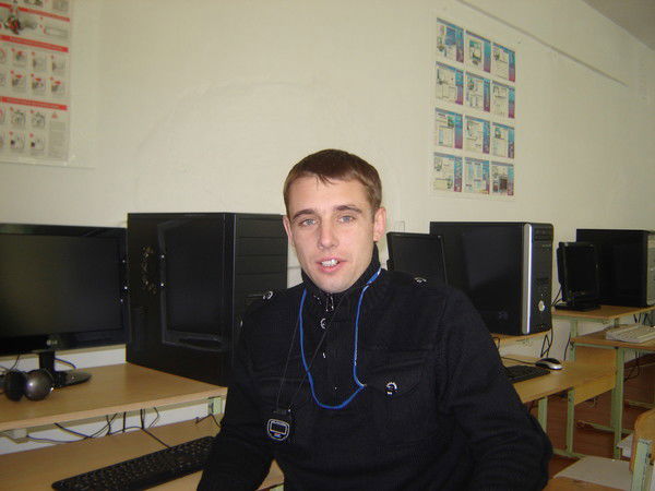 Денис Борисов