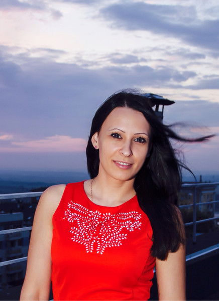 Анна Молостова