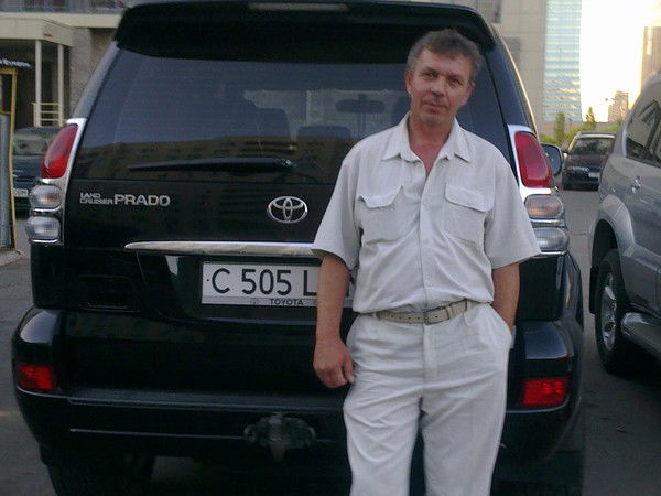 Олег Романов