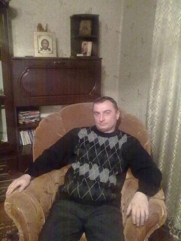 Николай Плужников