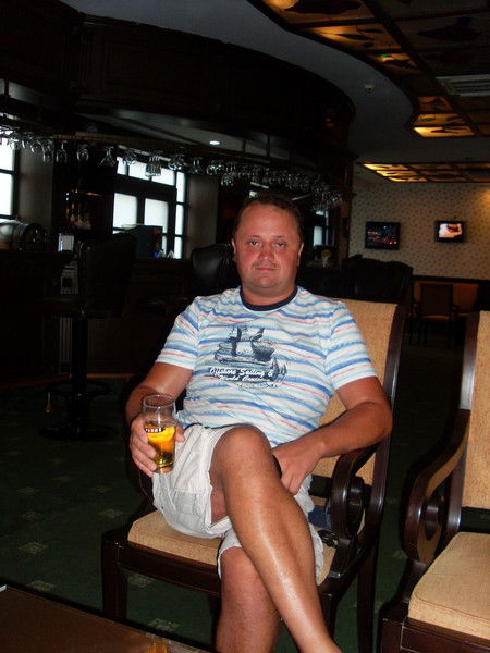 Александр Плюхин