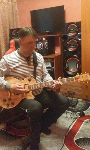 Виктор Гусев