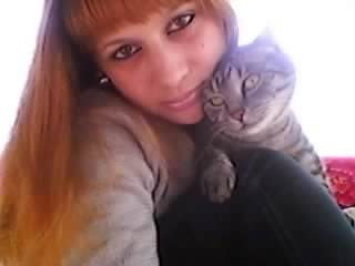 Рыженькая ;)))))