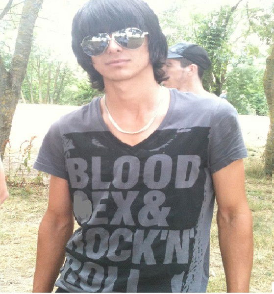 Х_У_Л_ И_Г _А_Н