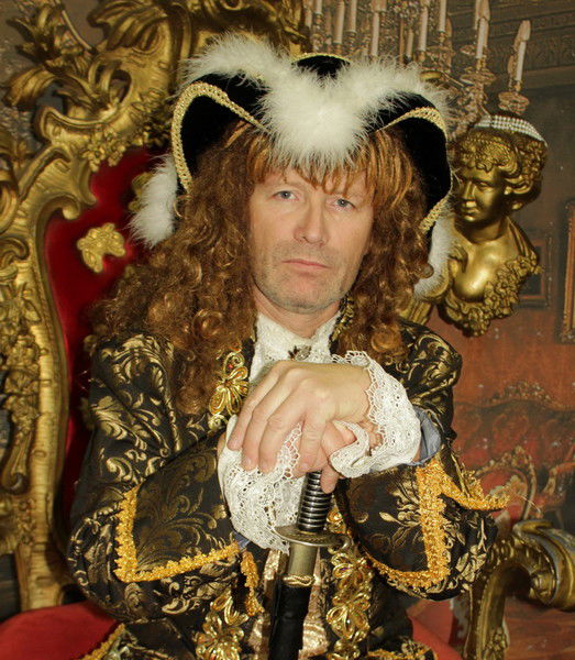 Максим Крестьянинов