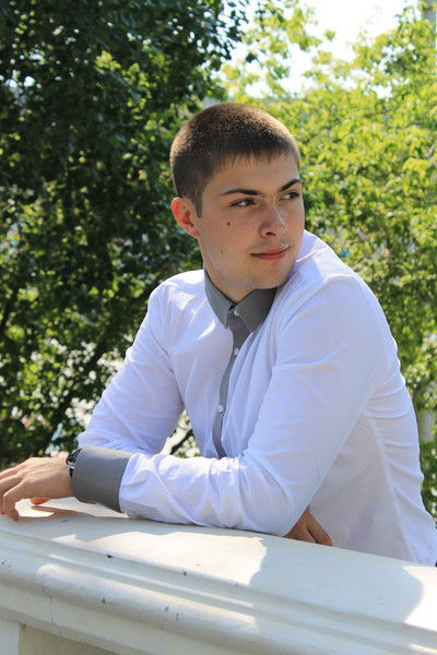 Олег Дмитриев