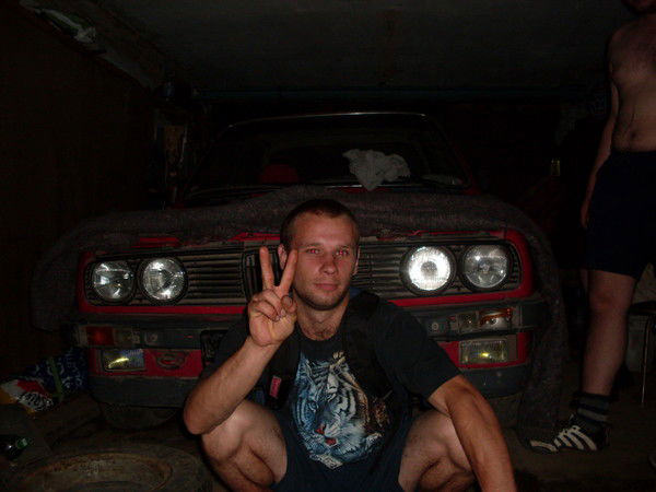 Игорь Басов