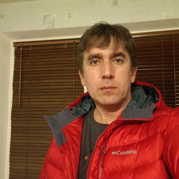 Александр Сафронов