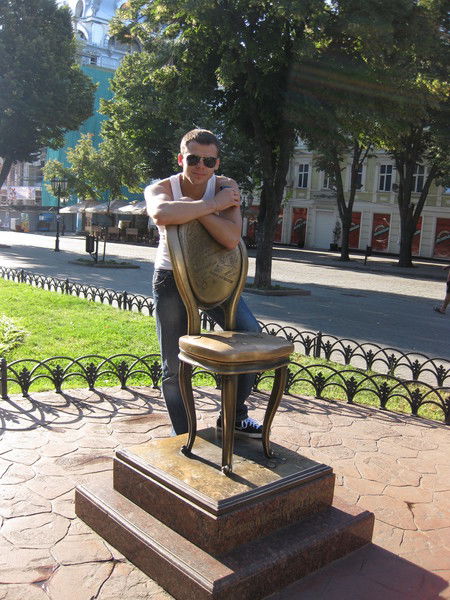 Александр Евстратов