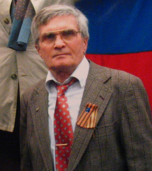 Наумов Борис