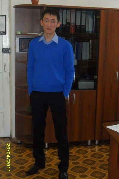 Чингис Базарон