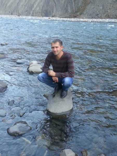 Виталий Попов