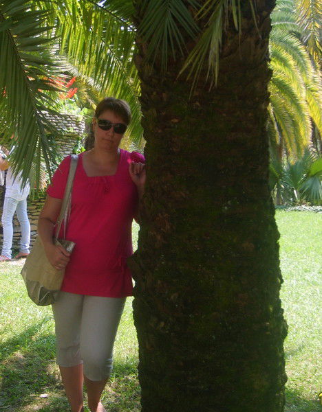 Елена Своднина