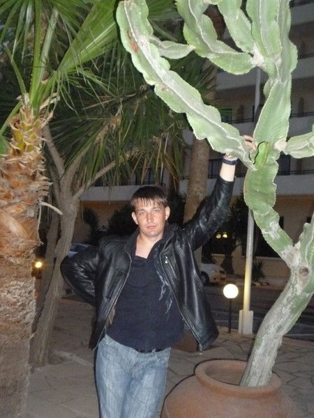 Павел Сафонов