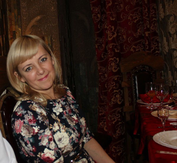 Елена Назаренко