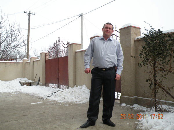 Денис Мустяца