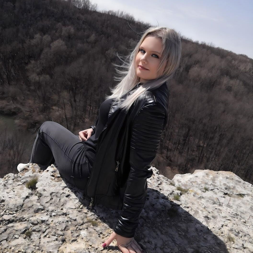 Елена Кузьмина