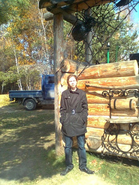 Александр Старков