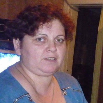 Лариса Тата