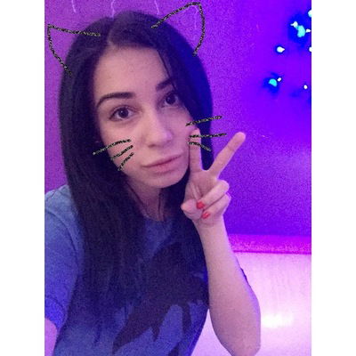 Полина Азарова