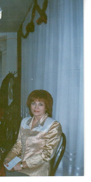 Полина Попова