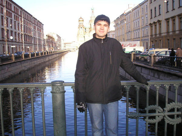 Евгений Левин