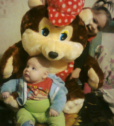 Юля Илларионова