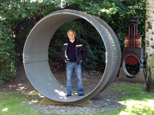 Владимир Миллер