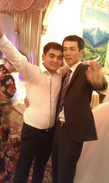 Асланбек Есимханов