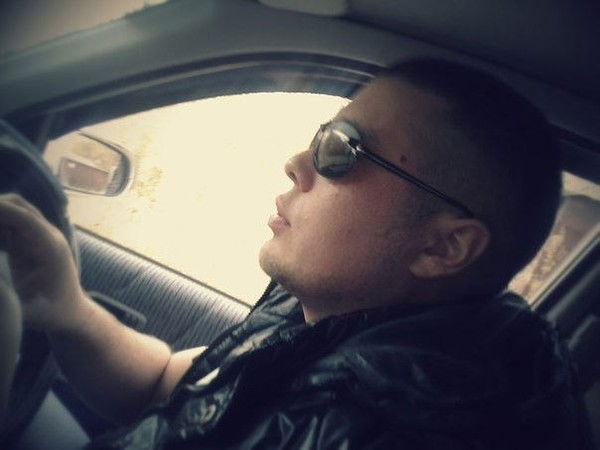 Руставелли Насенков