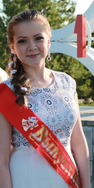 Юлька Потапова