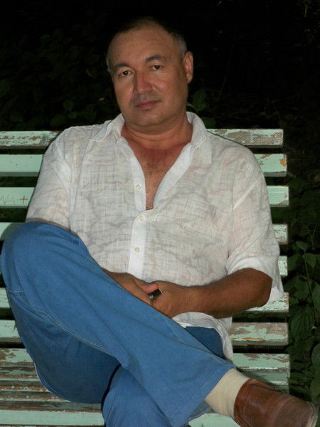 Каримов Аваз