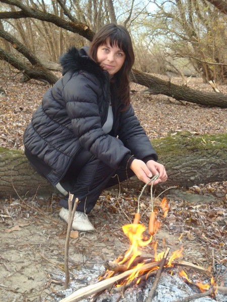 Хворостюк Любовь