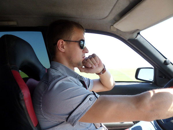 Олег Кожухов