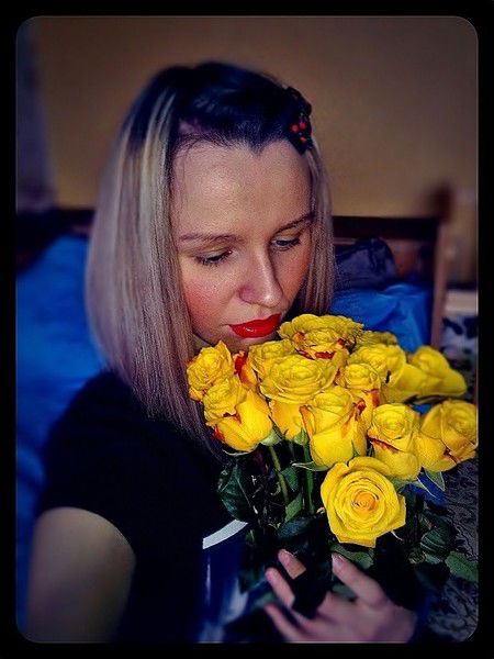 Оленька Шестак