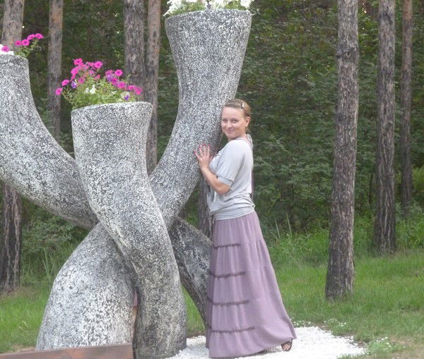 Анна Изенева