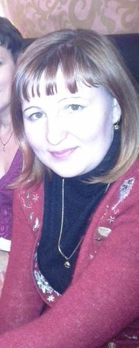 Анна Попова