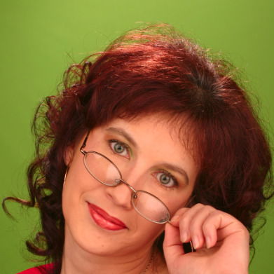 Юлия Вахрушева