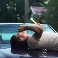 Саша Иванов