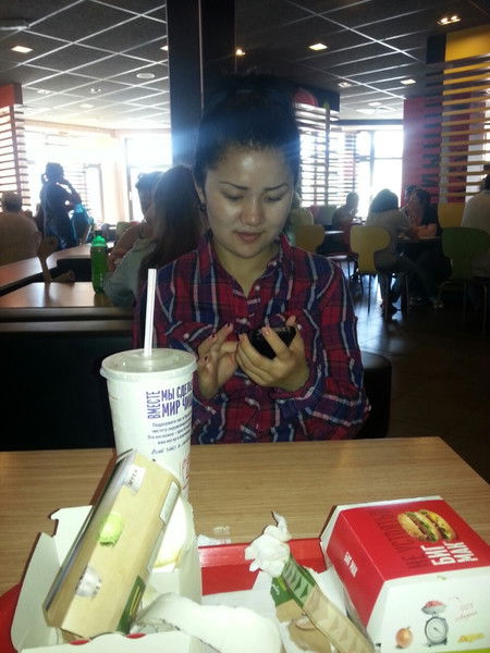 Азько Нишанова