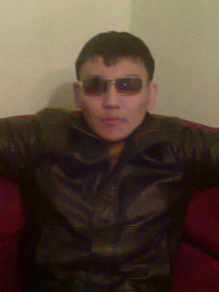 Алмаз Туткушбаев